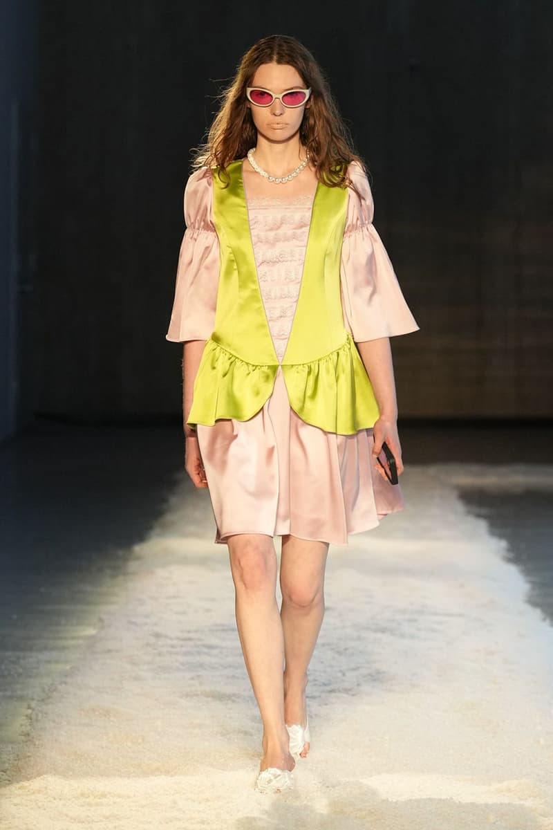 Sandy Liang Fall 2025 Is a Childhood Dream collection new york fashion week nyfw fall winter 2025 girl nyc runway images designer bow pink