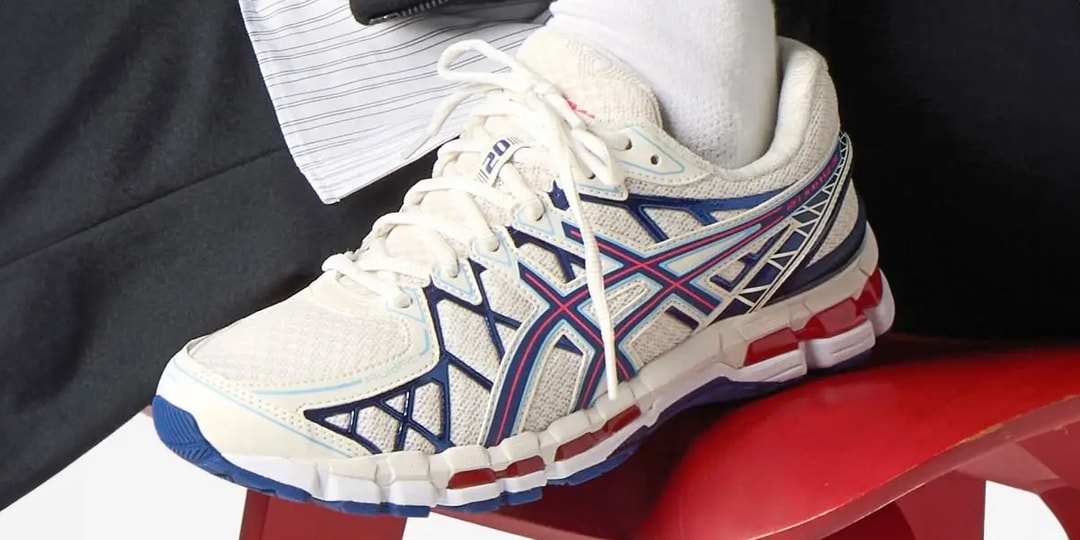 Sky and Sea Collide on the ASICS GEL-KAYANO 20 "Cream/Deep Marine"