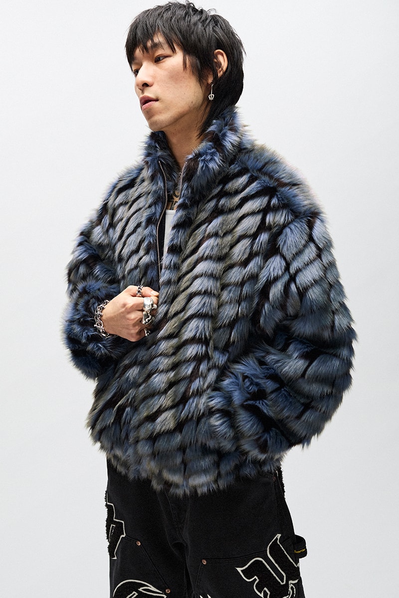 Supreme, SupremeSS25, DamienHirst, streetwear, AphexTwin, JeffHamilton, Umbro, GORETEX, luxuryfashion, Yonex, JacobAndCo, streetfashion, Ojas,