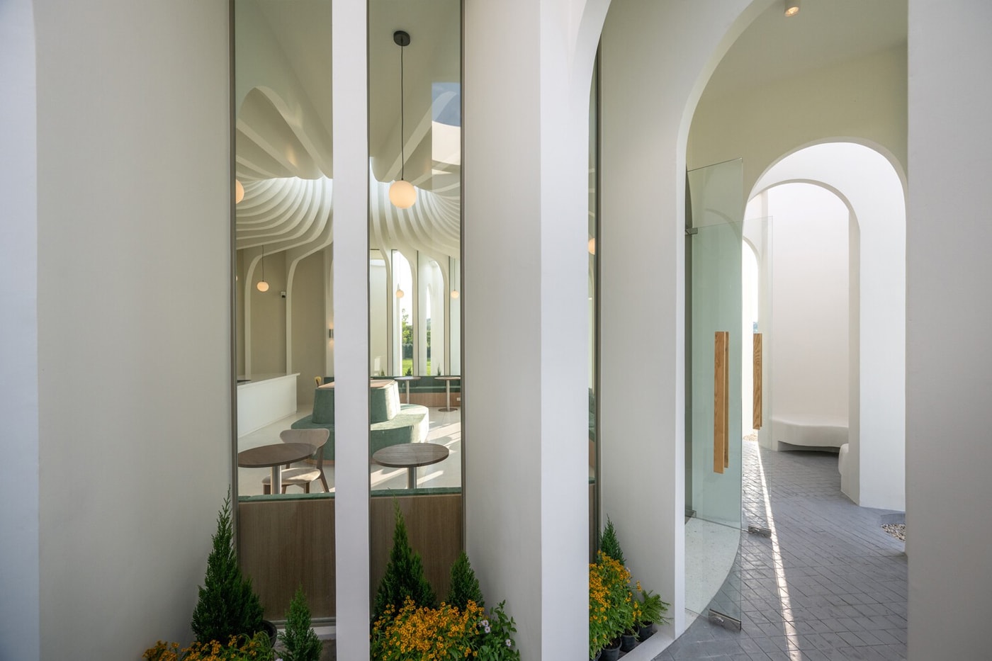 Unknown Surface Studio Curvy Dining Restaurant Bangkok Architecture Interior Design Info