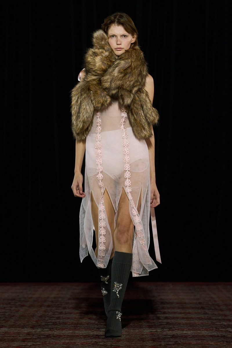 simone rocha fall winter 2025 runway collection london fashion week