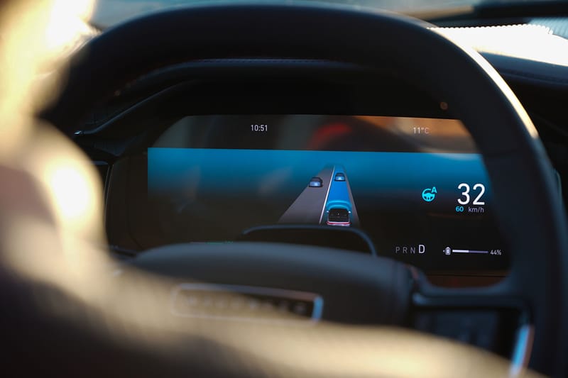 Stellantis Unveils New Hands-Free and Eyes-Off AI Driving Tech