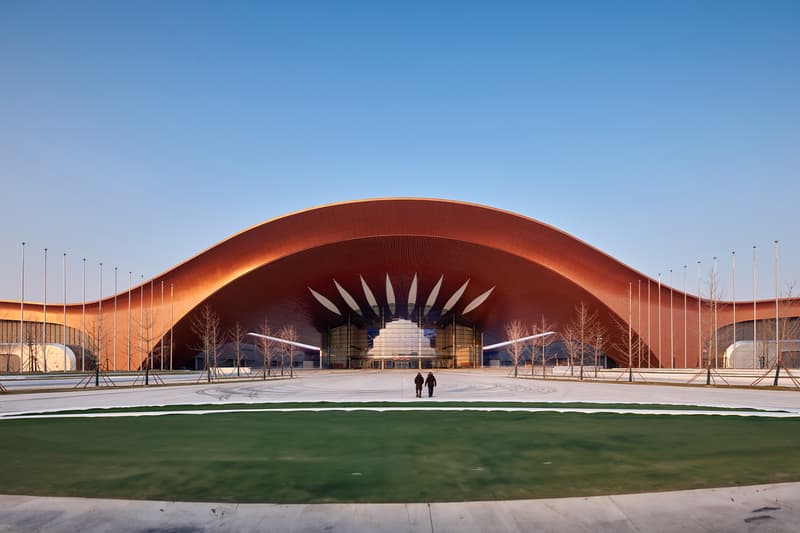 Zaha Hadid ArchitectsCapital International Exhibition & Convention Centre (CIECC) Beijing