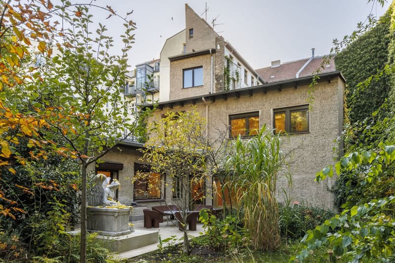 J. Mayer H. Architects Coach House Garden Renovation Berlin Germany Info architecture interior design