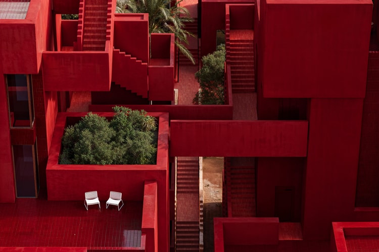 Ricardo Bofill Taller de Arquitectura's Maze-Like Resort Emerges From the Ionian Seaside