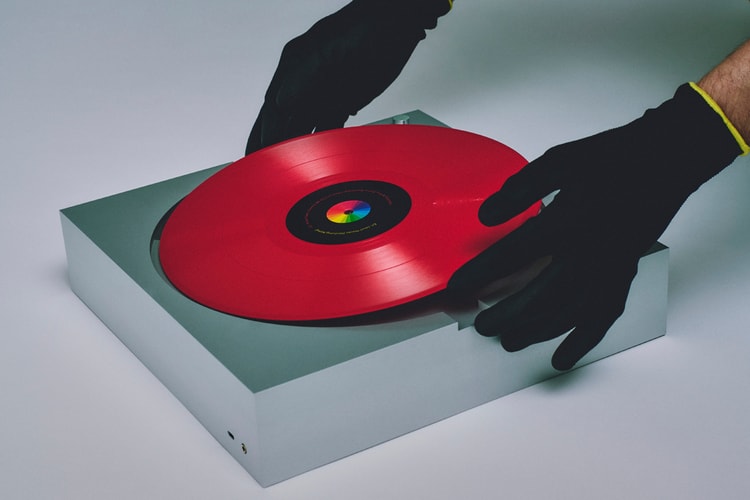 The PP-1 Is an Ultra-Minimalist Turntable Crafted From Solid Aluminum