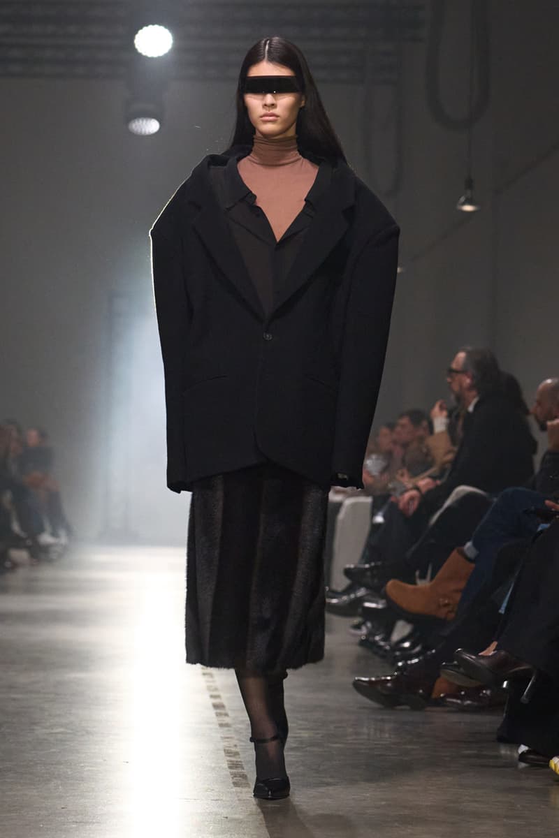 maison margiela mm6 fall winter 2025 runway glenn martens