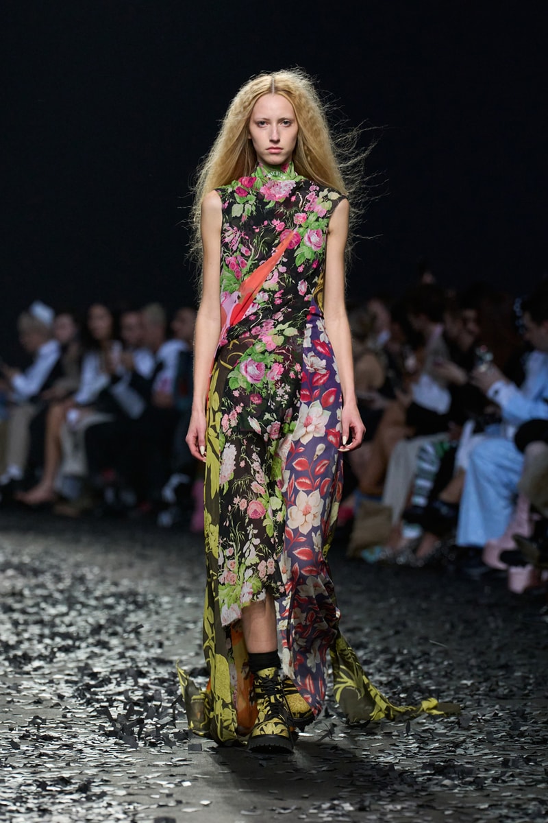 moschino fall winter 2025 runway colllection Adrian Appiolaza