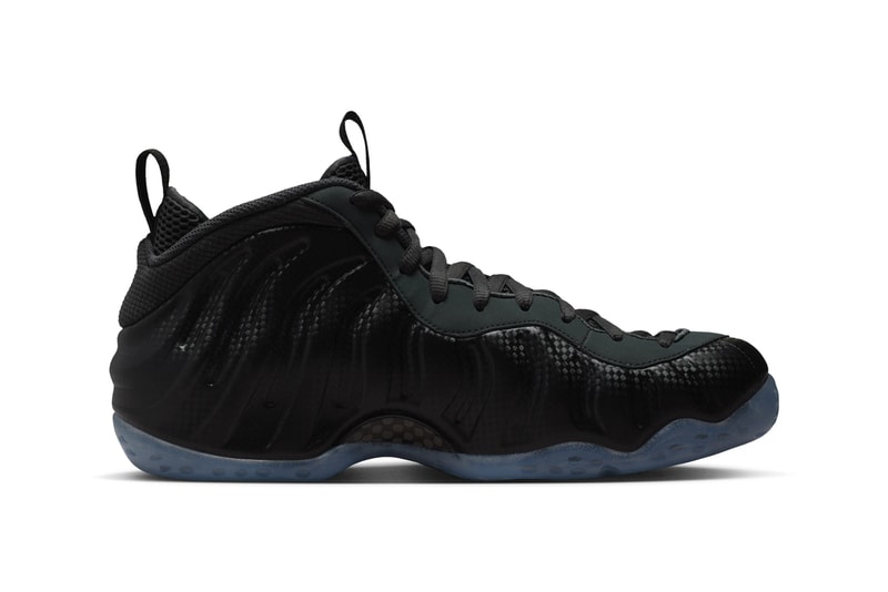 Nike Air Foamposite One Carbon Fiber HF2902-002 Release date info store list buying guide photos price