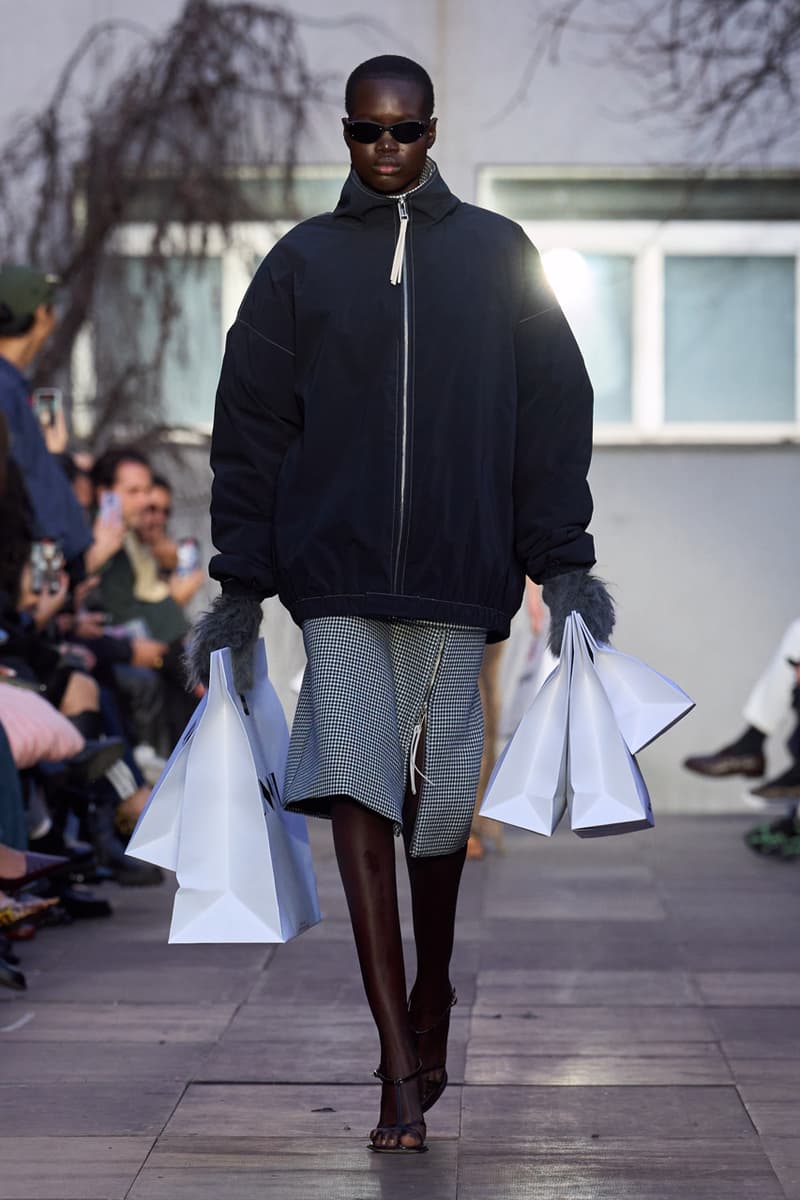 SUNNEI Fall/Winter 2025 Collection Milan Fashion Week FW25 Runway