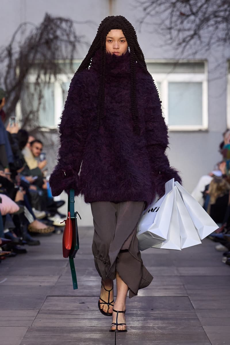 SUNNEI Fall/Winter 2025 Collection Milan Fashion Week FW25 Runway