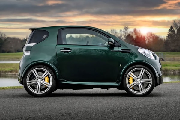 Aston Martin V8 Super Cygnet Sale Info