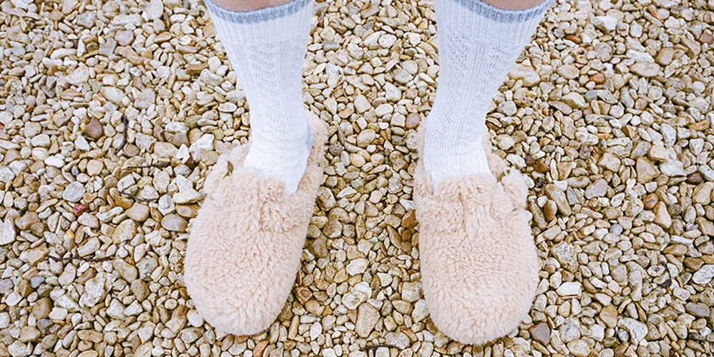 SUICOKE x Gimme Five Team Up To Unleash Fuzzy Pilo Slides