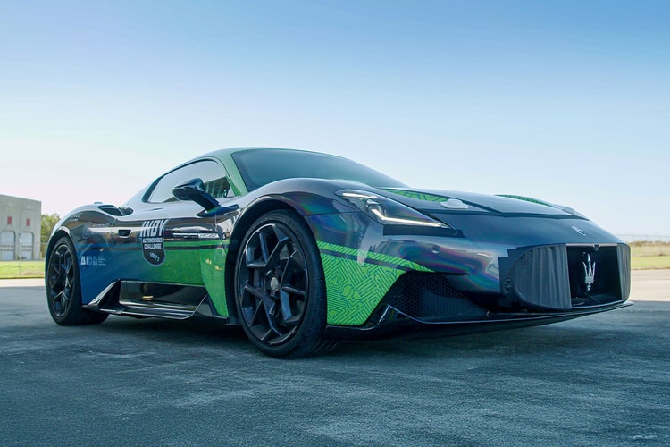 Maserati MC20 Breaks Autonomous Speed Record at Kennedy Space Center