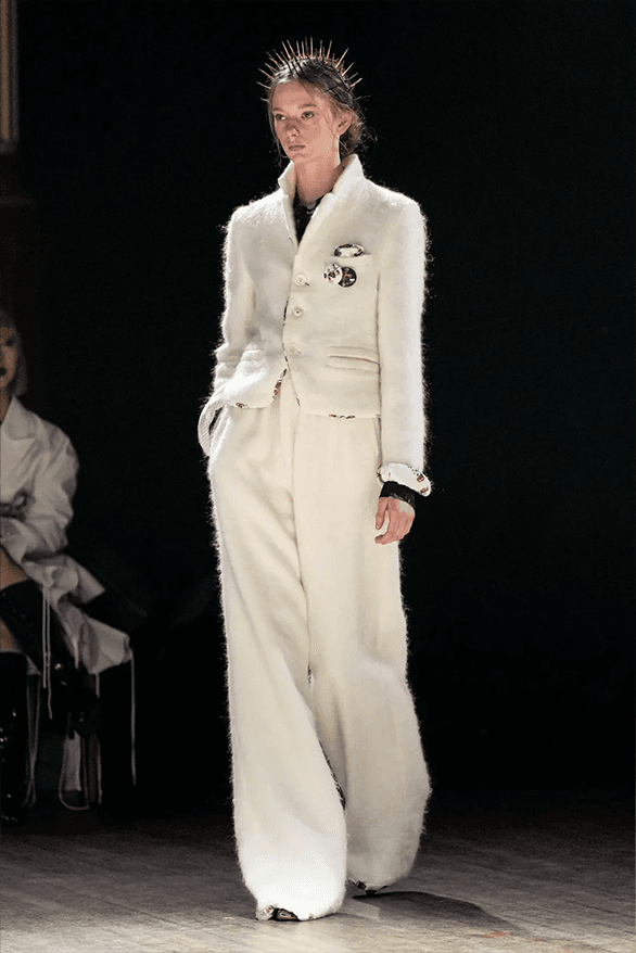 UNDERCOVER Fall Winter 2025 Paris Fashion Week womenswear champion collaboration Jun Takahashi