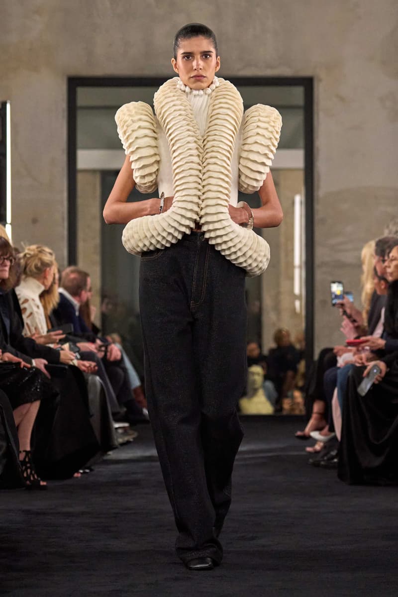 alaia fall winter 2025 runway collection Pieter Mulier paris fashion week