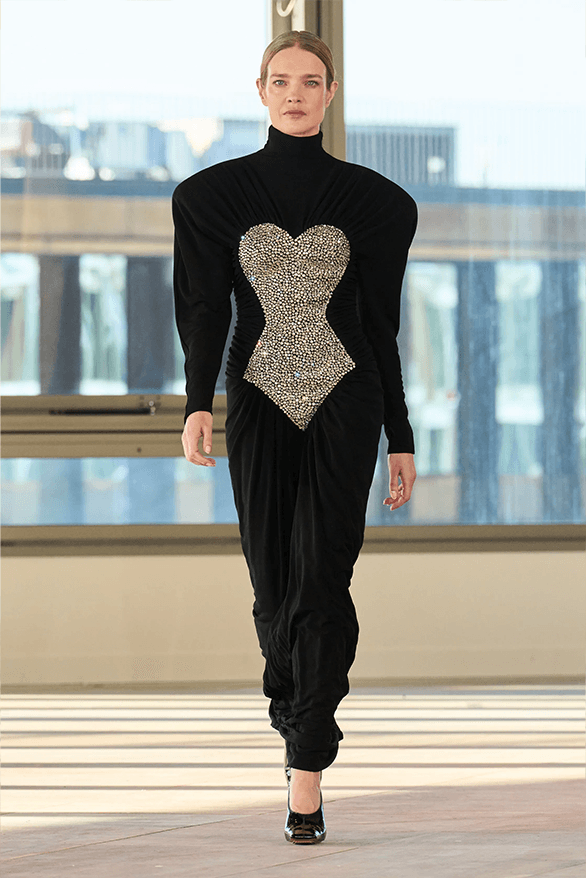 Stella McCartney Fall Winter 2025 Paris Fashion Week womenswear runway show
