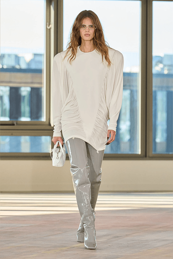 Stella McCartney Fall Winter 2025 Paris Fashion Week womenswear runway show