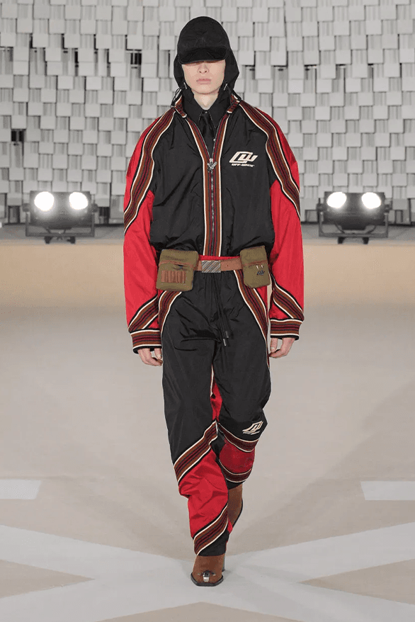 Off-White™ Fall Winter 2025 Paris Fashion Week ib kamara womenswear menswear doja cat burna boy runway show