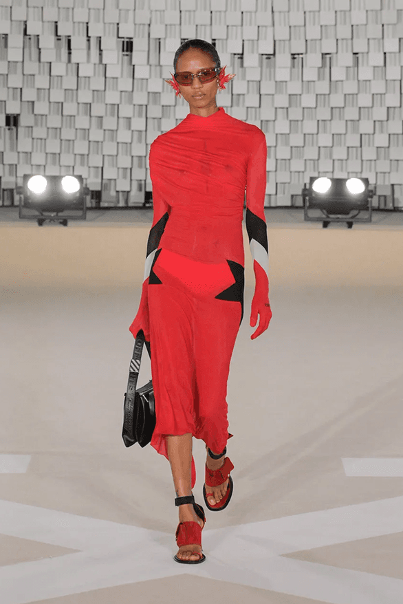 Off-White™ Fall Winter 2025 Paris Fashion Week ib kamara womenswear menswear doja cat burna boy runway show