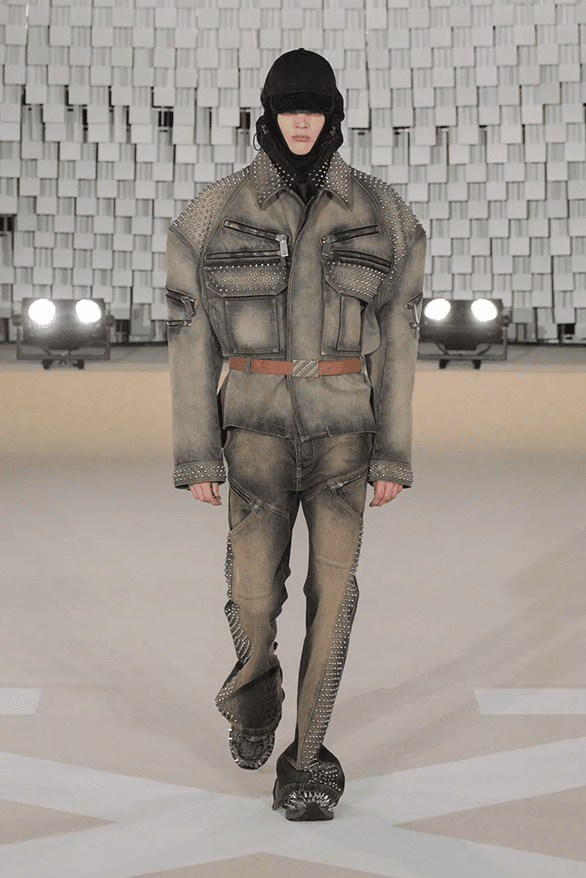 Off-White™ Fall Winter 2025 Paris Fashion Week ib kamara womenswear menswear doja cat burna boy runway show