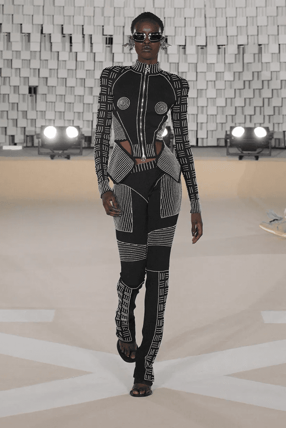 Off-White™ Fall Winter 2025 Paris Fashion Week ib kamara womenswear menswear doja cat burna boy runway show