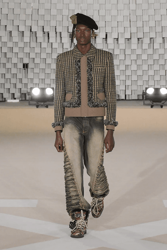 Off-White™ Fall Winter 2025 Paris Fashion Week ib kamara womenswear menswear doja cat burna boy runway show