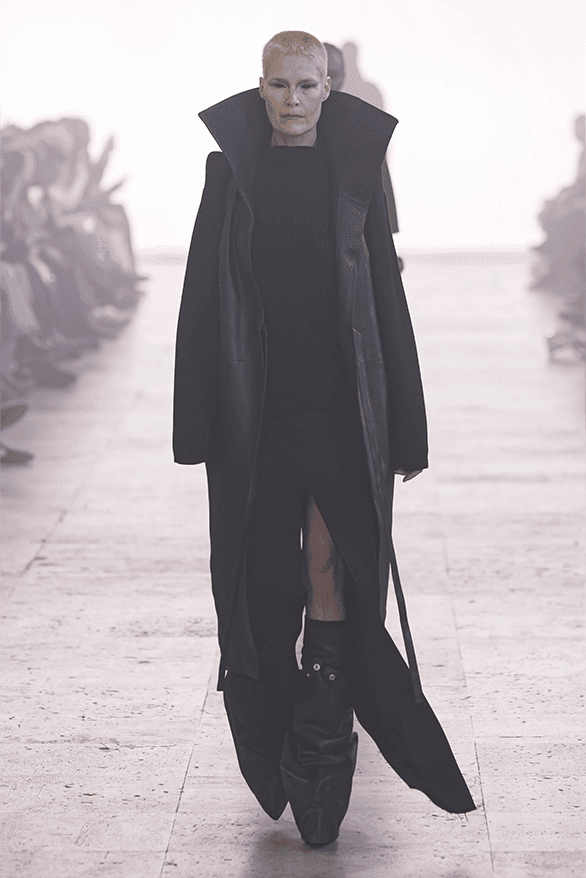 Rick Owens Fall Winter 2025 Paris Fashion Week womenswear runway show