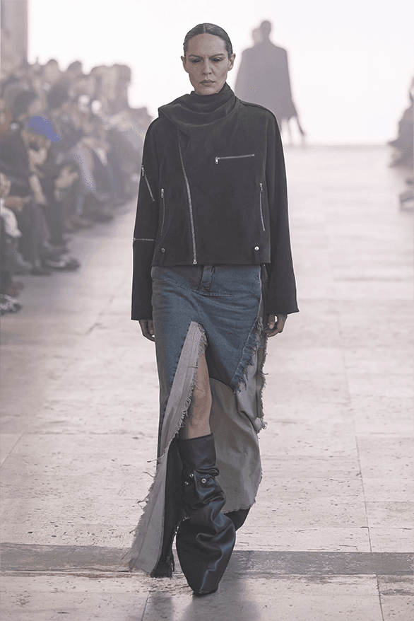Rick Owens Fall Winter 2025 Paris Fashion Week womenswear runway show