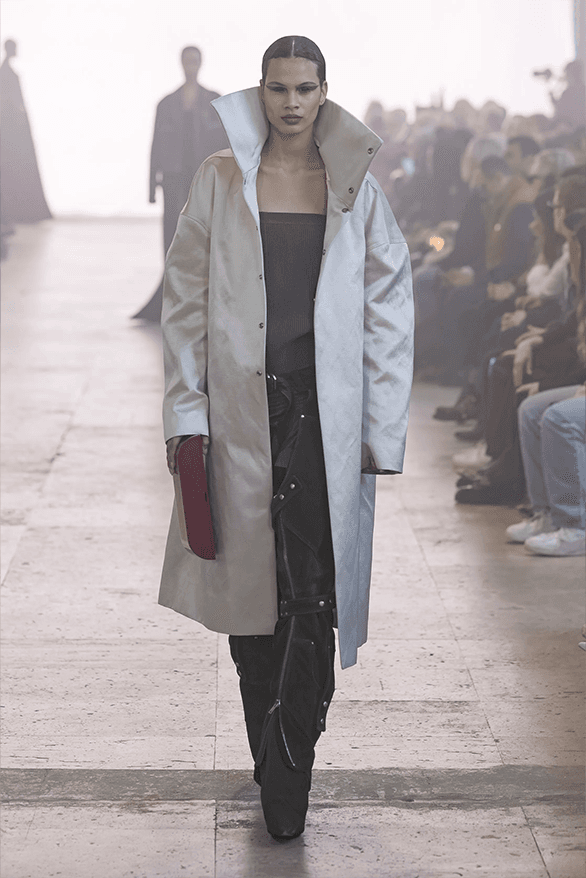 Rick Owens Fall Winter 2025 Paris Fashion Week womenswear runway show
