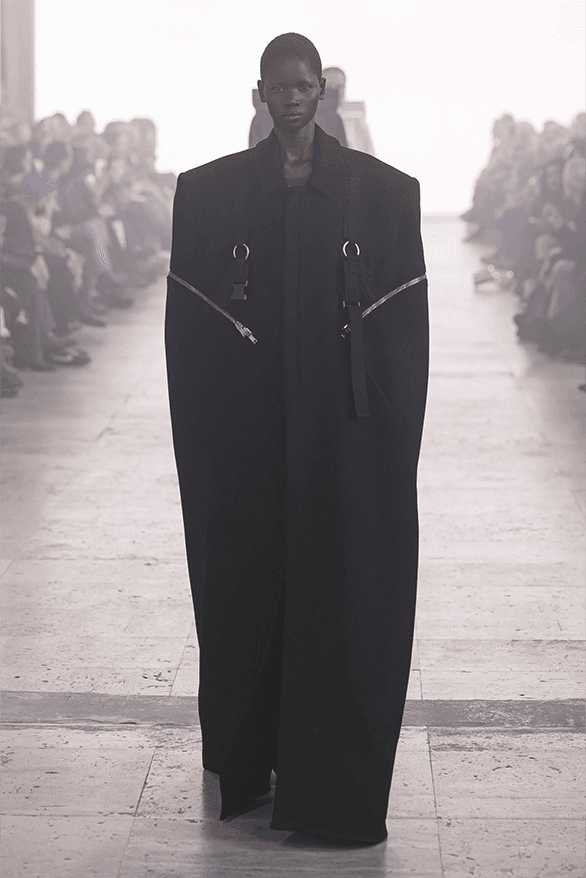 Rick Owens Fall Winter 2025 Paris Fashion Week womenswear runway show