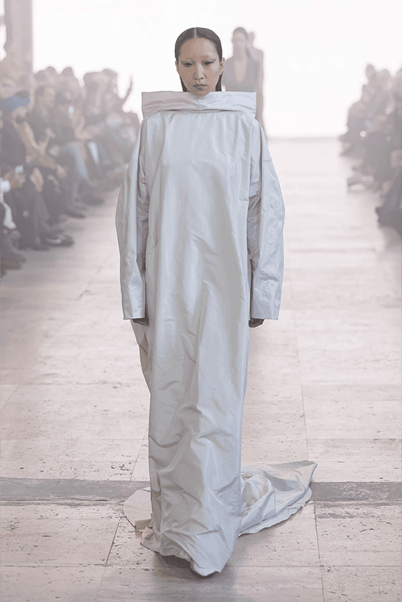 Rick Owens Fall Winter 2025 Paris Fashion Week womenswear runway show