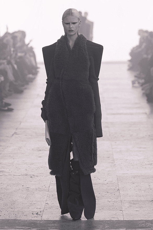 Rick Owens Fall Winter 2025 Paris Fashion Week womenswear runway show