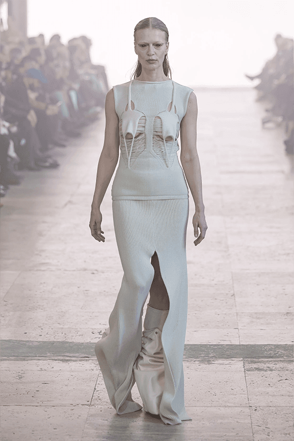 Rick Owens Fall Winter 2025 Paris Fashion Week womenswear runway show