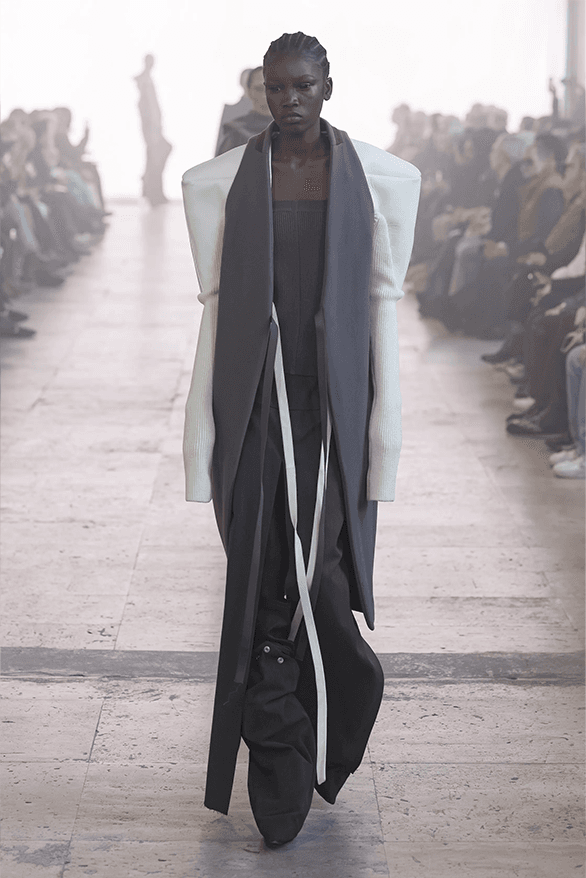 Rick Owens Fall Winter 2025 Paris Fashion Week womenswear runway show