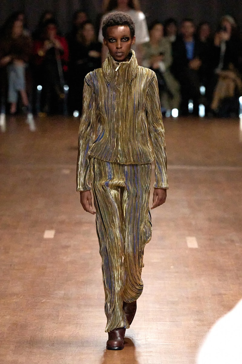 cello dress fashion week Hodakova: Ready-To-Wear AW25