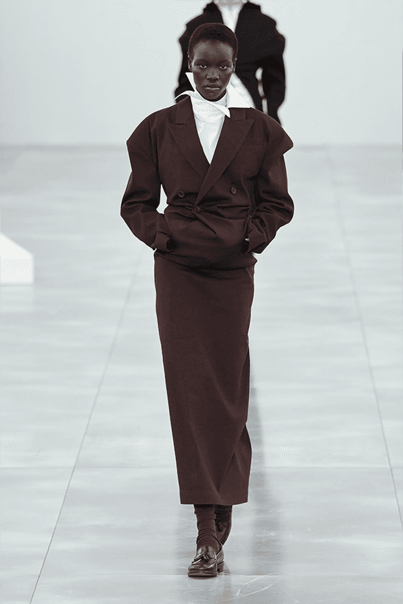 Issey Miyake Fall Winter 2025 Paris Fashion Week womenswear runway show