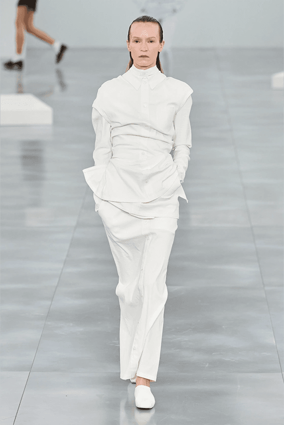 Issey Miyake Fall Winter 2025 Paris Fashion Week womenswear runway show