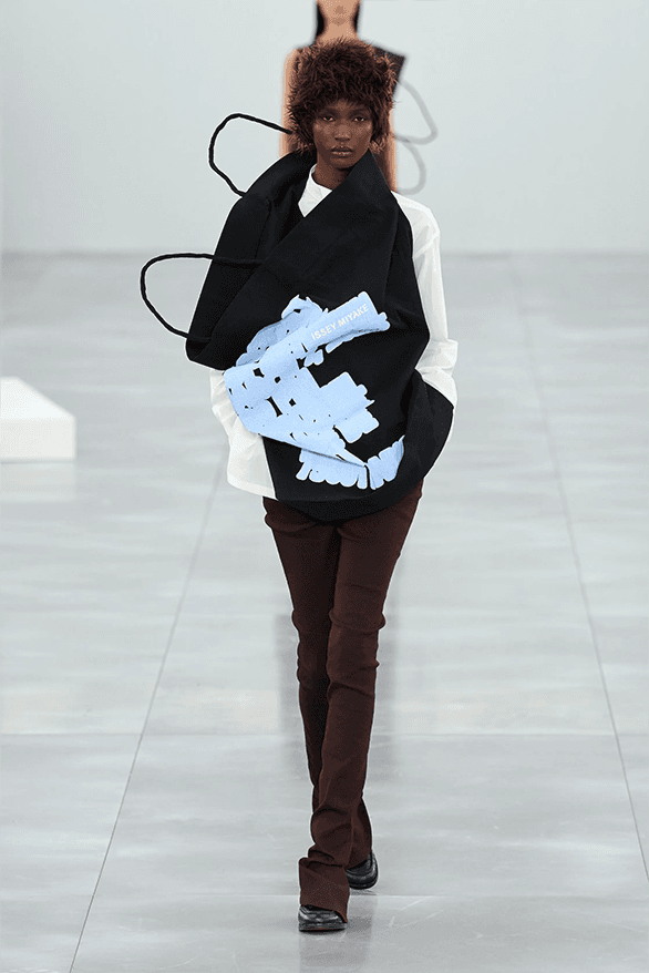 Issey Miyake Fall Winter 2025 Paris Fashion Week womenswear runway show