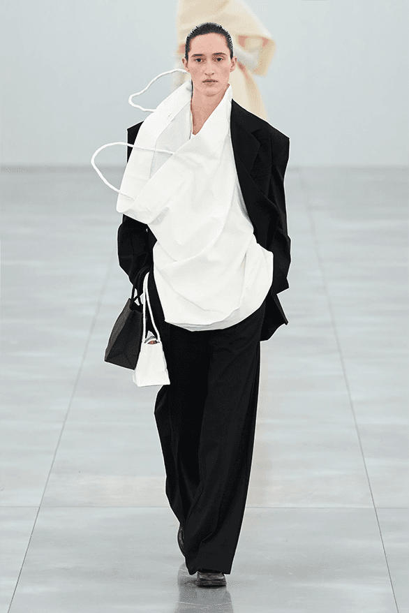 Issey Miyake Fall Winter 2025 Paris Fashion Week womenswear runway show