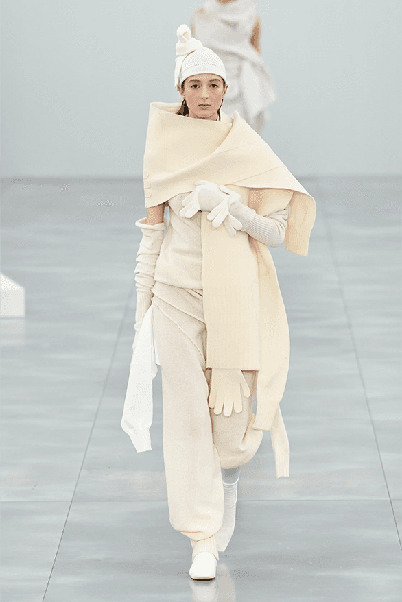 Issey Miyake Fall Winter 2025 Paris Fashion Week womenswear runway show
