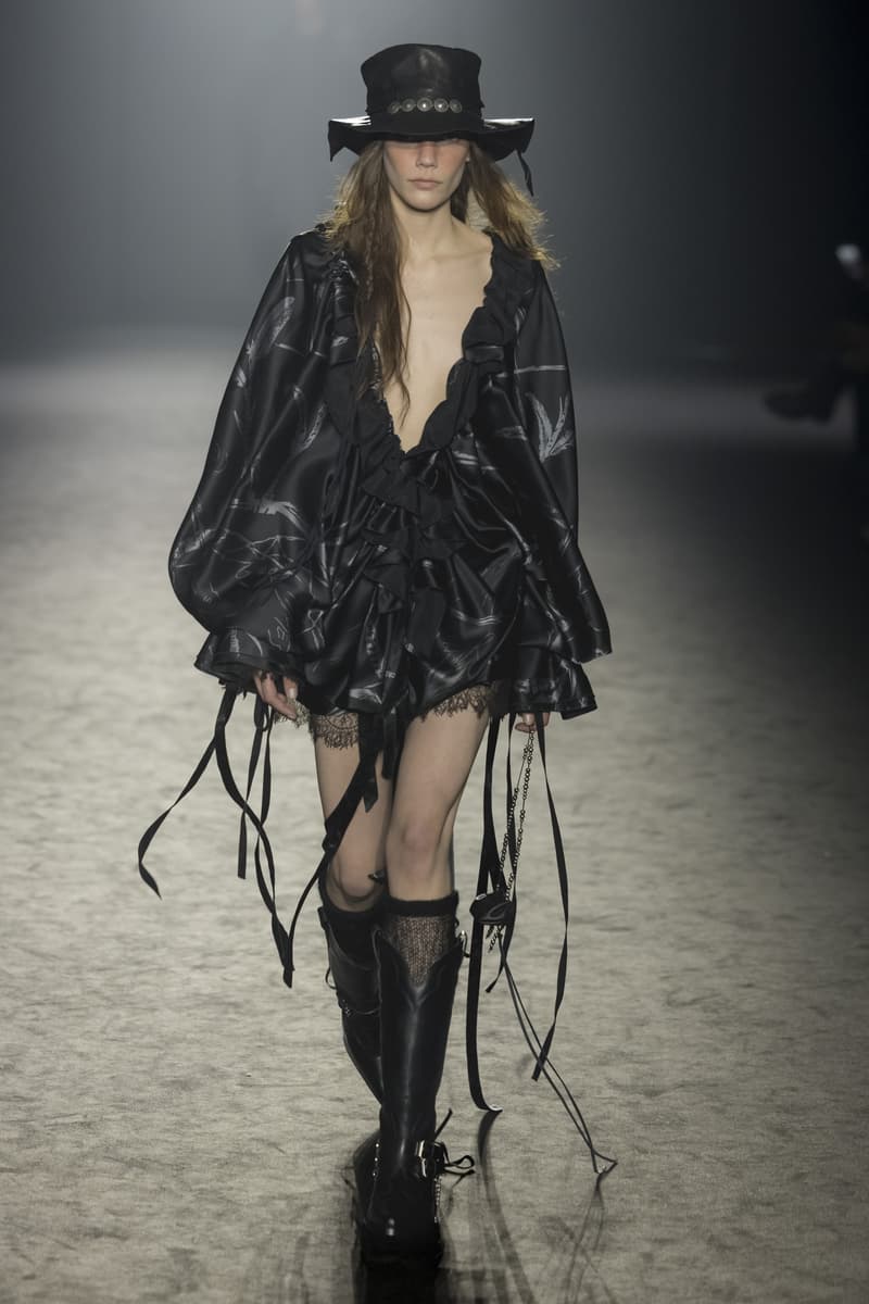 Ann Demeulemeester Fall Winter 2025 Paris Fashion Week womenswear menswear runway show Stefano Gallici