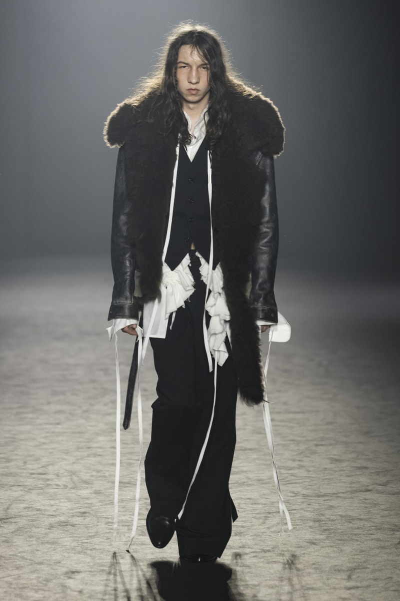 Ann Demeulemeester Fall Winter 2025 Paris Fashion Week womenswear menswear runway show Stefano Gallici