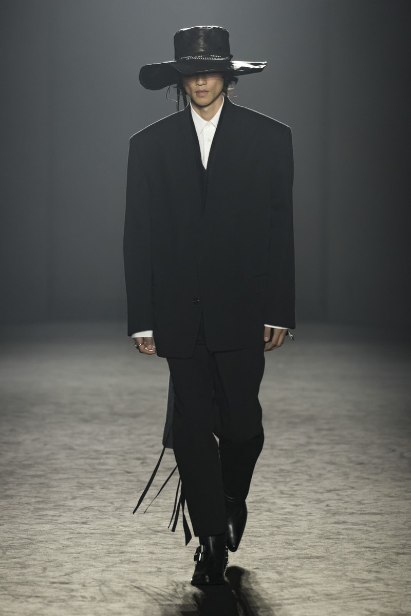 Ann Demeulemeester Fall Winter 2025 Paris Fashion Week womenswear menswear runway show Stefano Gallici