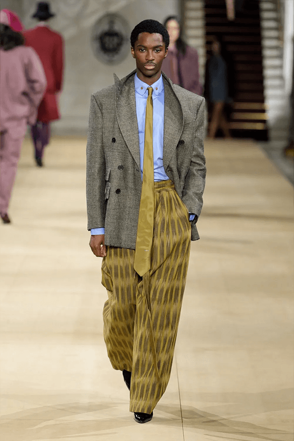Vivienne Westwood Fall Winter 2025 Paris Fashion Week womenswear runway show Andreas Kronthaler