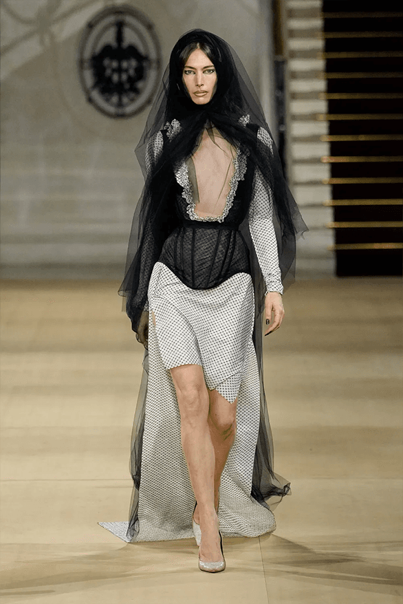 Vivienne Westwood Fall Winter 2025 Paris Fashion Week womenswear runway show Andreas Kronthaler