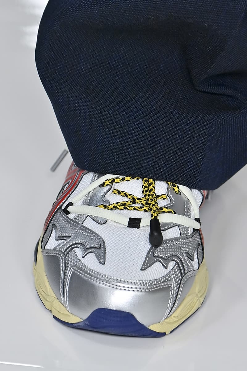 率先預覽 TOGA x ASICS 最新聯名鞋款 | Hypebeast