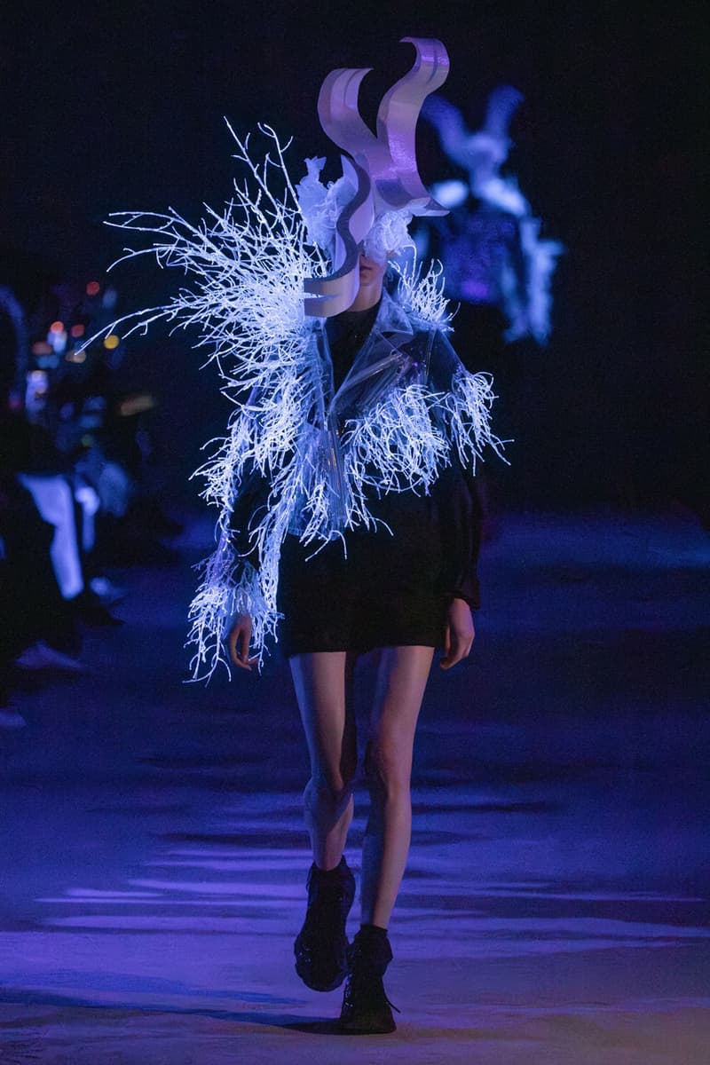 noir kei ninomiya fall winter 2025 runway collection comme des garcons