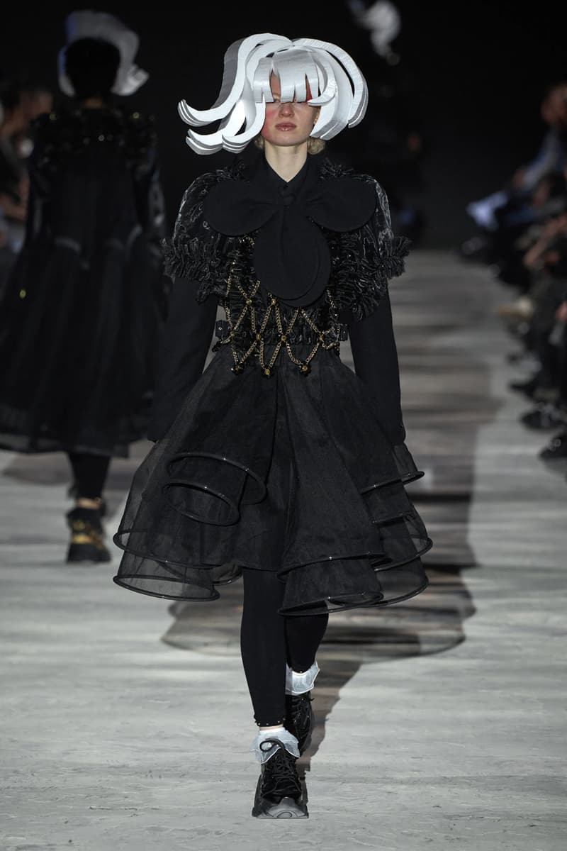 noir kei ninomiya fall winter 2025 runway collection comme des garcons 