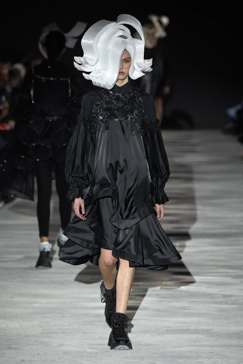 noir kei ninomiya fall winter 2025 runway collection comme des garcons
